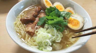 カラスラーメン