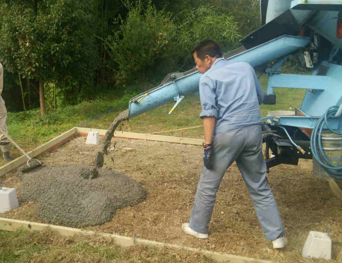 カラス小屋の制作