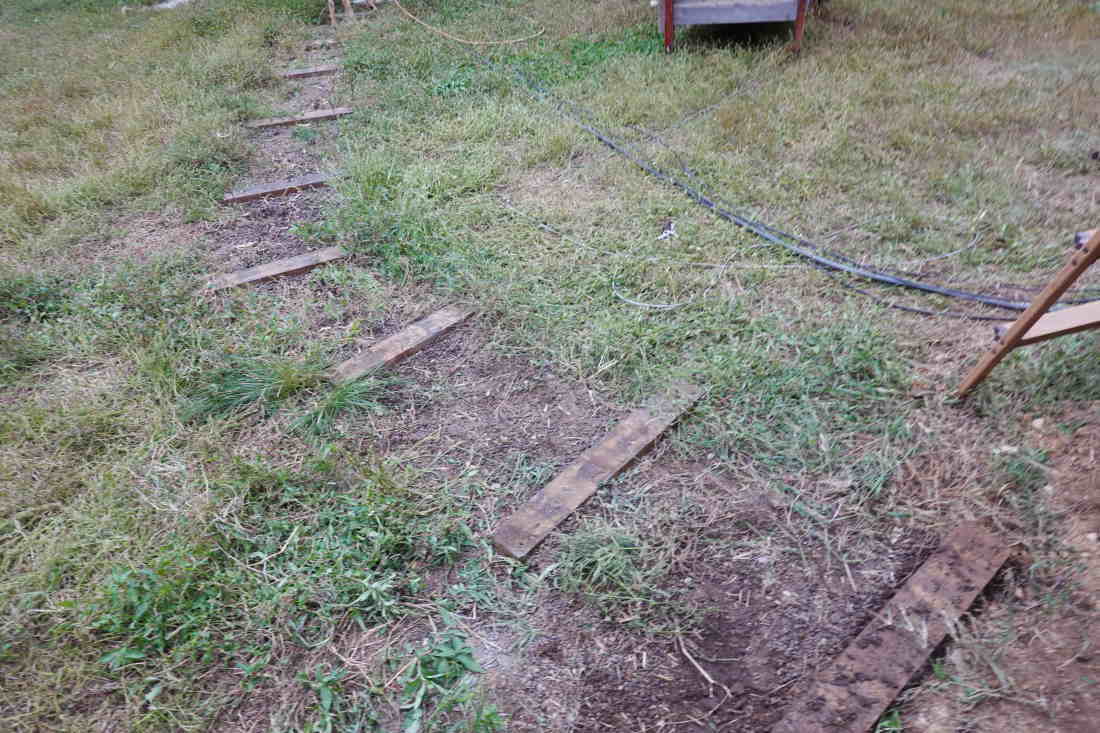 庭の廊下を造る